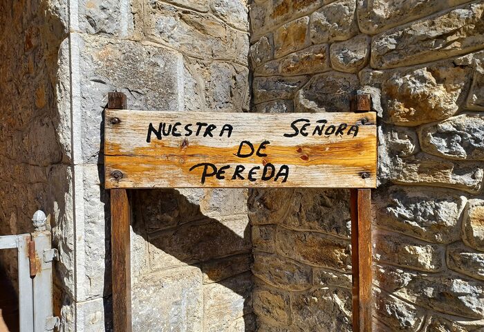 Ermita de Sta. María de Pereda
