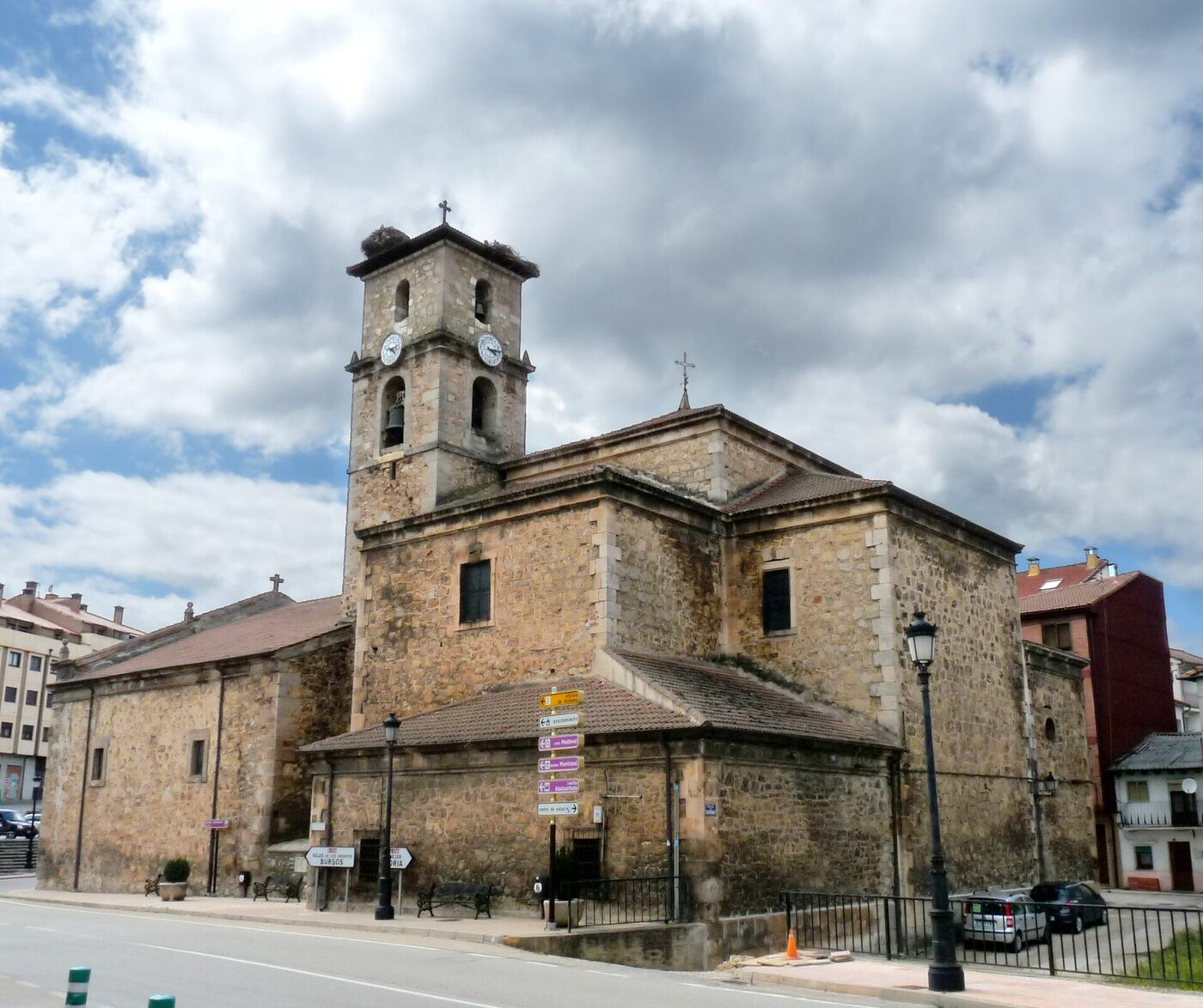 Iglesia Parroquial de San Leonardo Abad (s.XVI) en San Leonardo de Yagüe