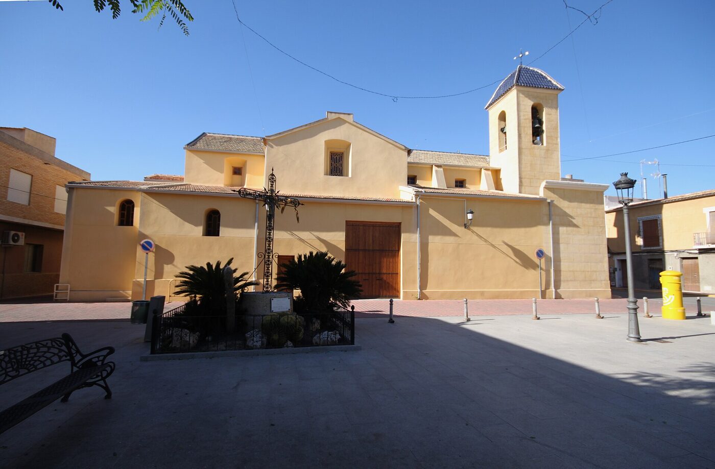 Parroquia de San Miguel Arcángel en Daya Nueva