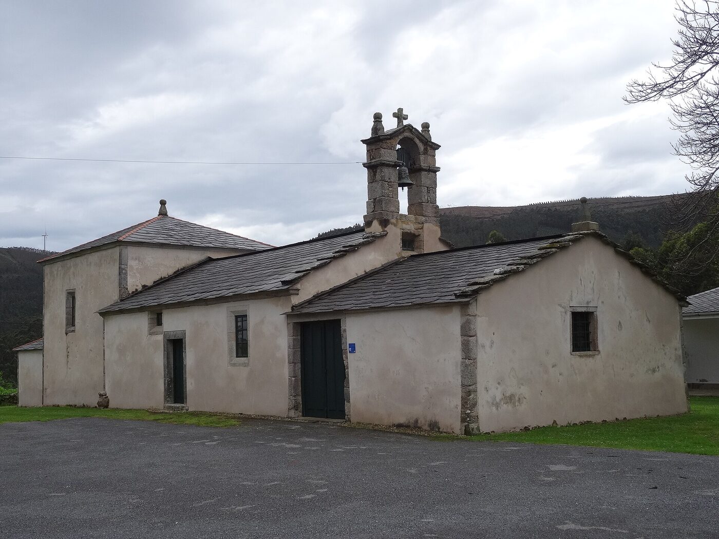 Igrexa de Santa María de Rúa en Cervo