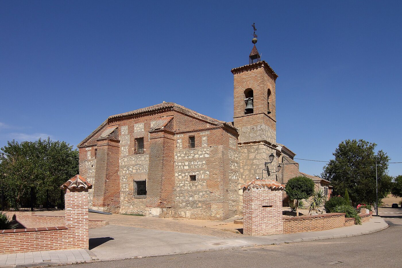 Iglesia Parroquial de Santiago Apóstol en Rielves