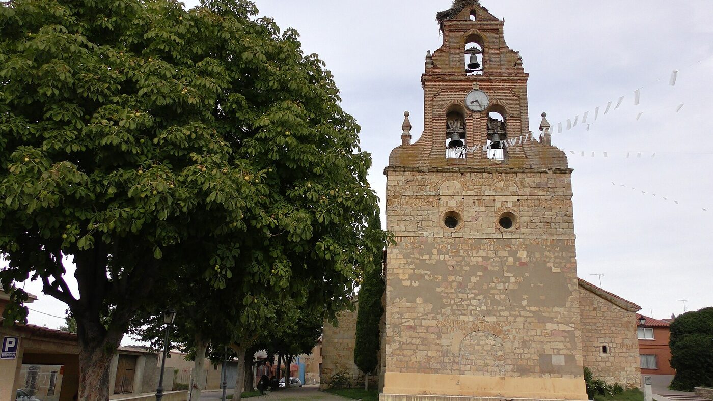Iglesia de Nuestra Señora de la Asunción en Venialbo