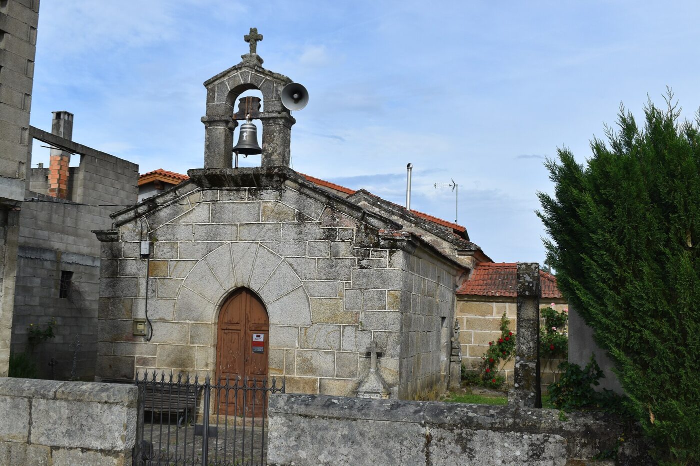 Igrexa de Santa María da Rasela en Verín