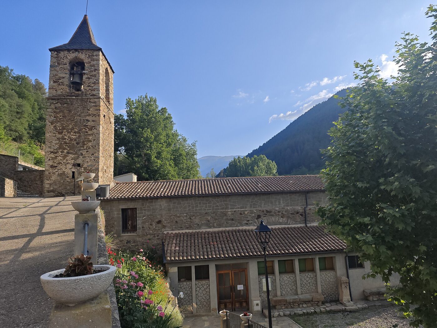 Sant Eloi en Montellà i Martinet