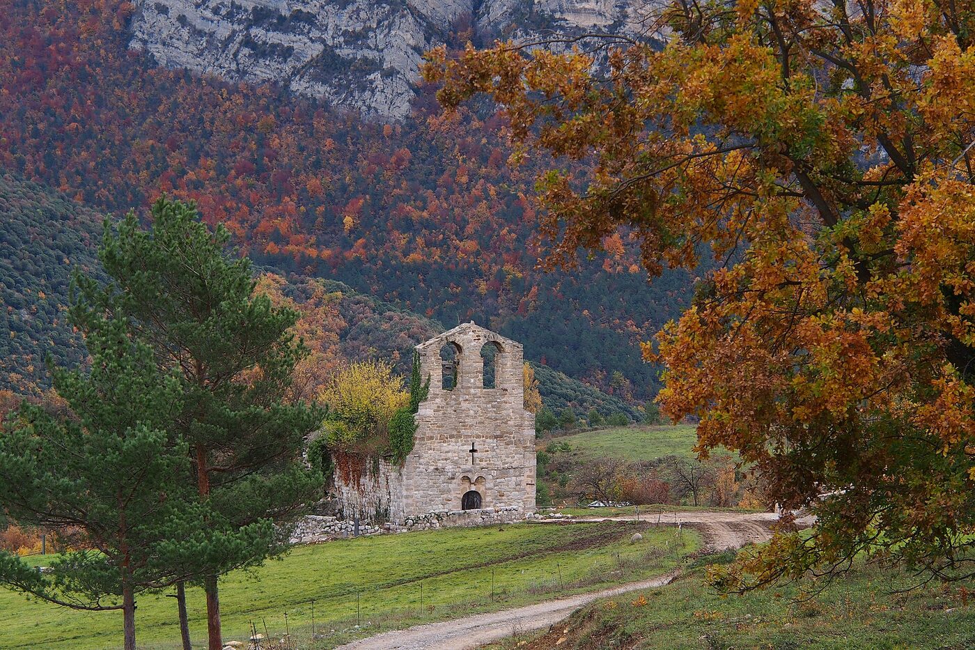 Sant Climent de la Torre de Foix en Guardiola de Berguedà