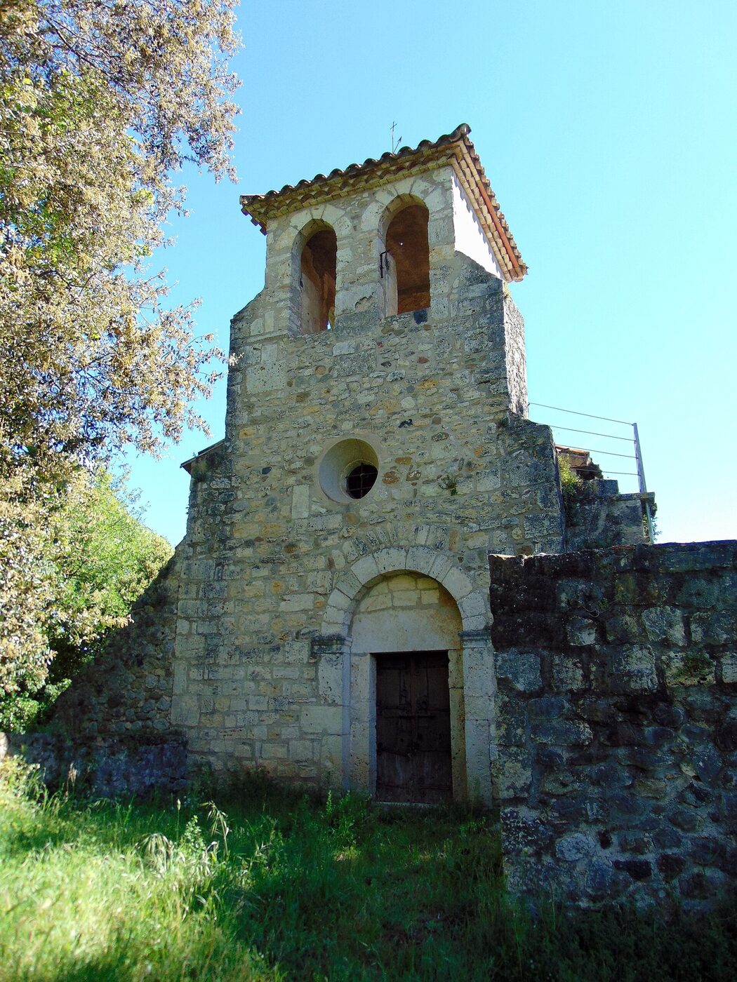 Santa Maria de Fares en Sant Ferriol