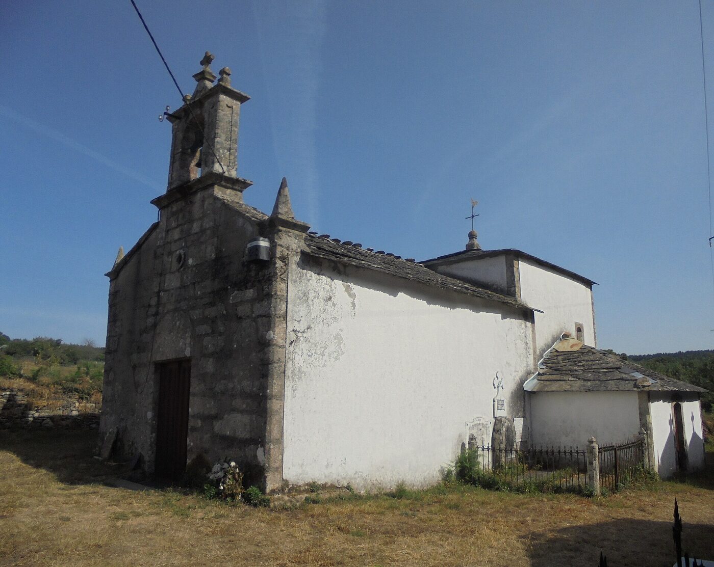 Igrexa de Santa Oalla de Lousada en Guntín