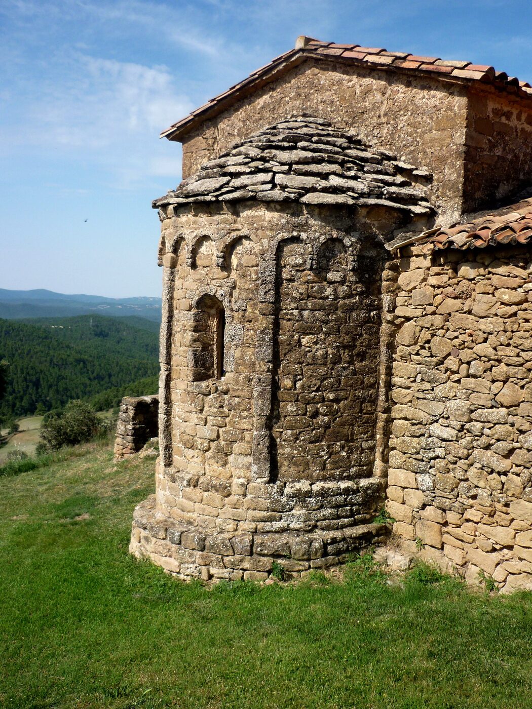 Santa Maria de Solanes en Lladurs