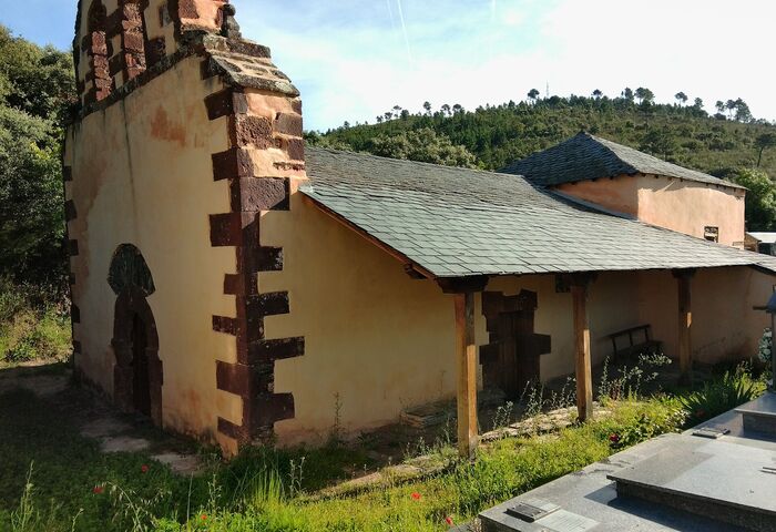 Igrexa de San Martiño de Pumares