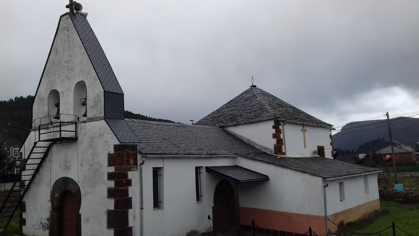 Igrexa de San Cristovo de Quereño en Rubiá