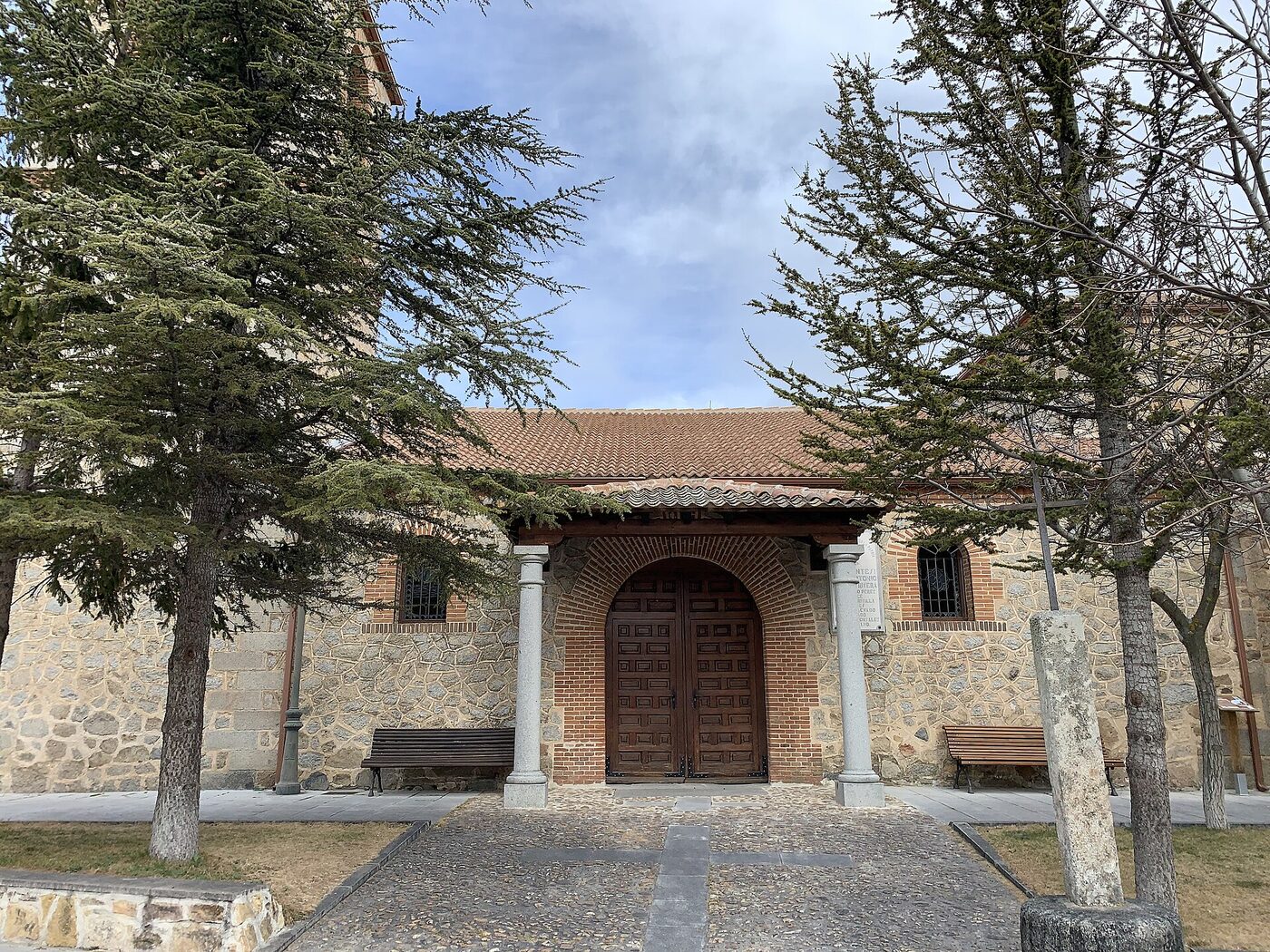 San Juan y San Pablo en Navas de San Antonio