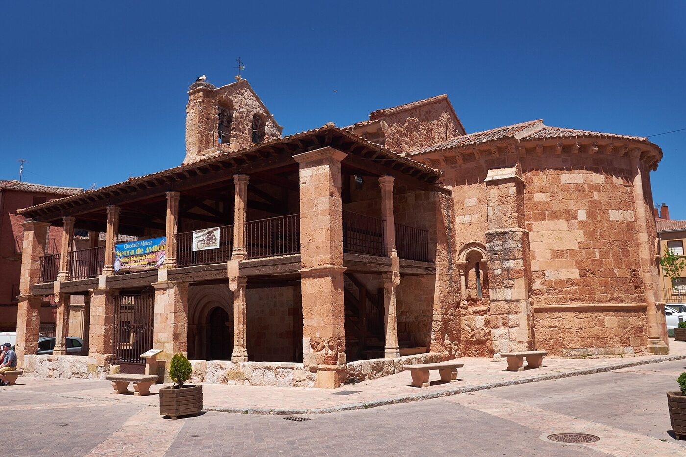 Iglesia de San Miguel (s. XII) en Ayllón