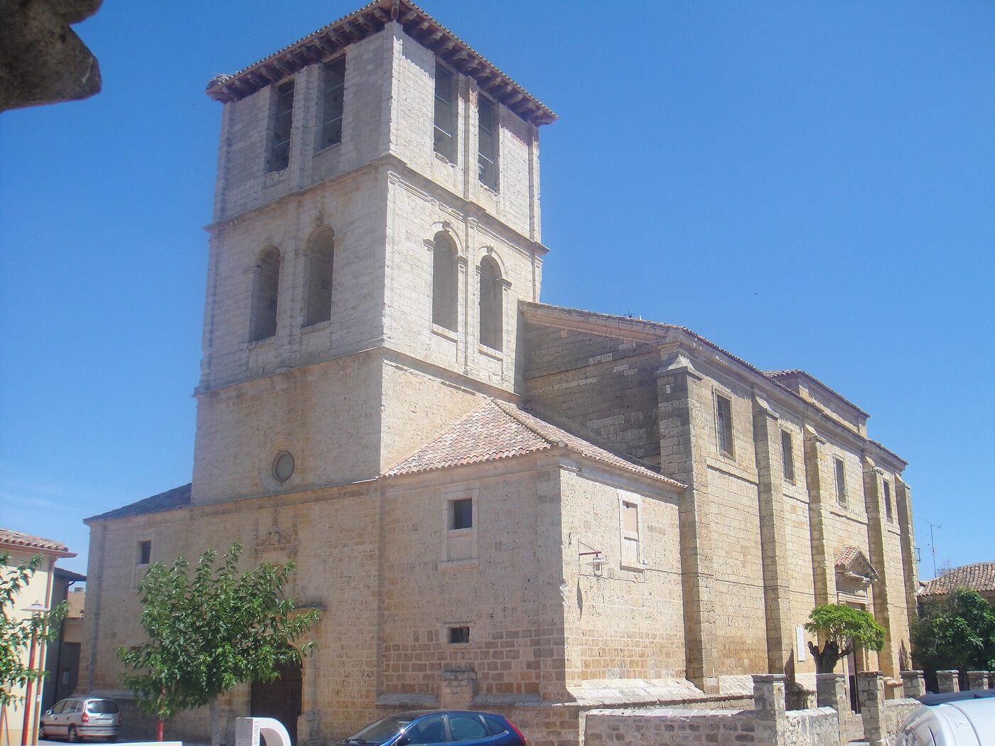 Iglesia de Santa María en Villabrágima