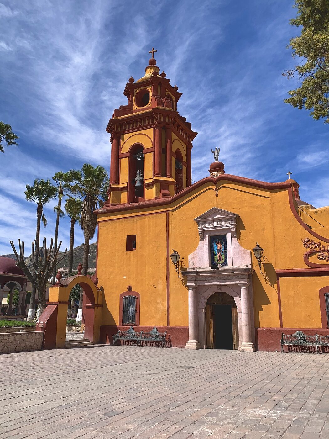 Templo de San Sebastián Bernal en Ezequiel Montes