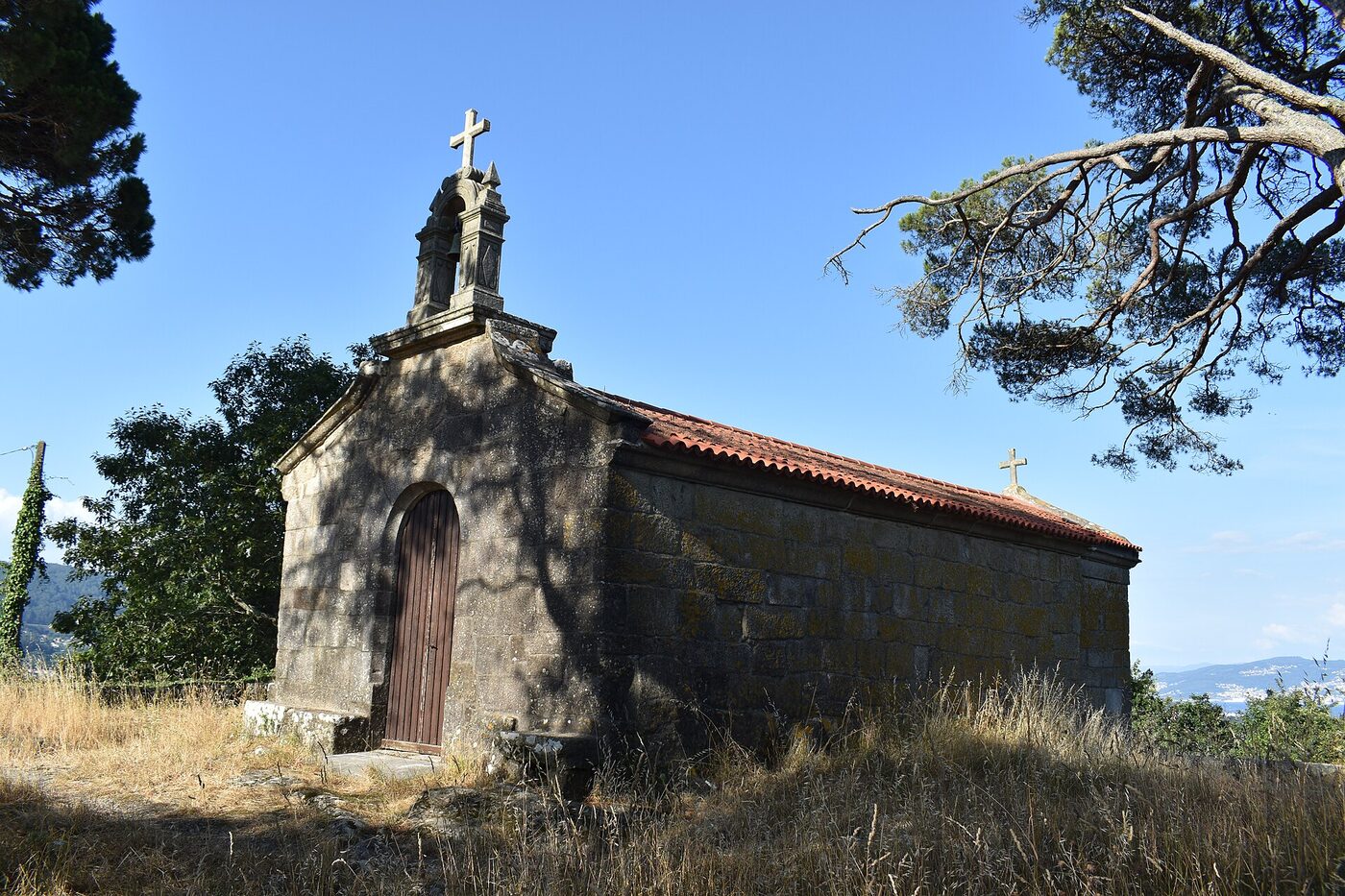 Capela de San Roque do Monte en Cangas de Morrazo