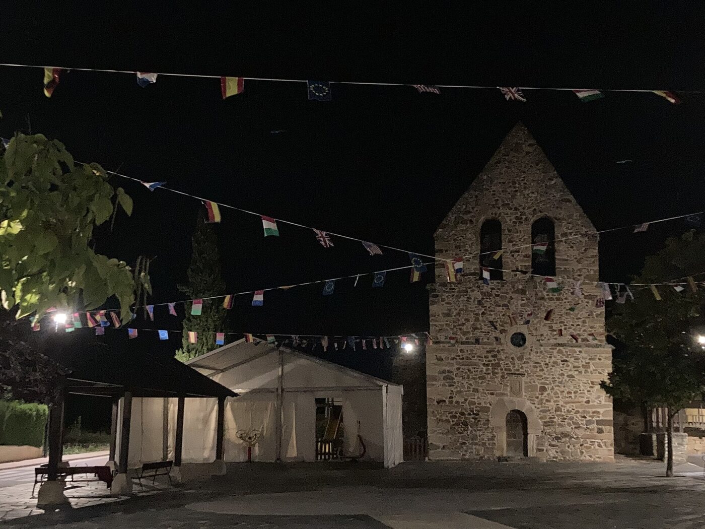 Igrexa de San Pedro de Magaz de Arriba en Arganza