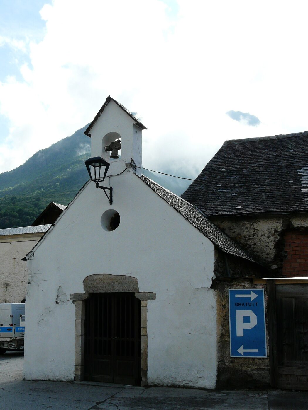 Sant Fabian e Sant Sebastian en Bossòst