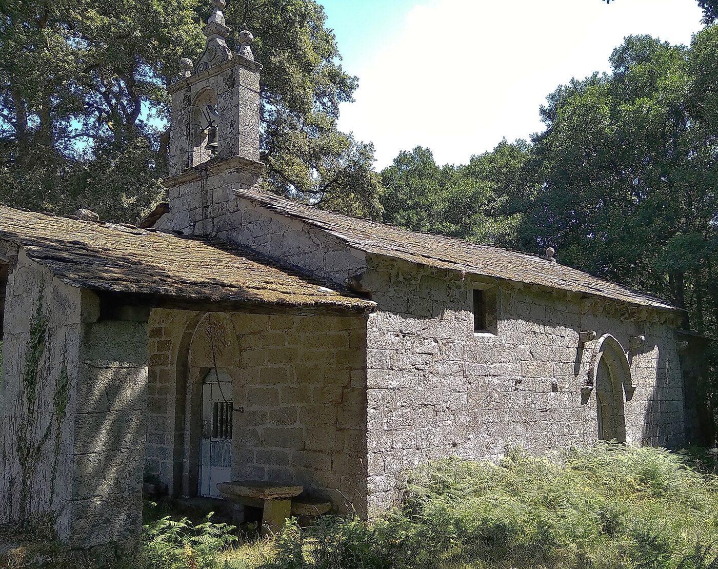 Capela da Confraría da Nosa Señora do Rosario en Outeiro de Rei