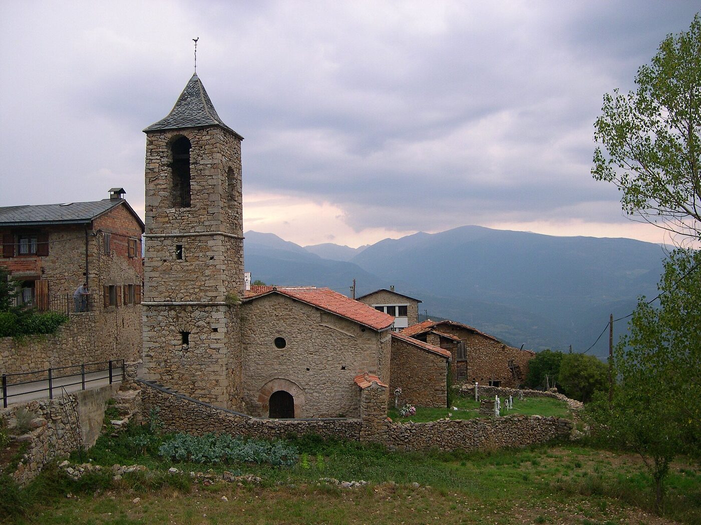 Sant Climent en Montellà i Martinet