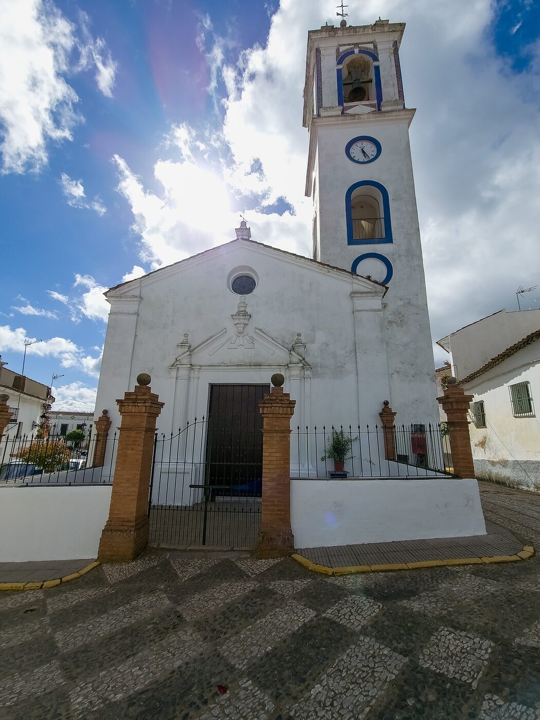 Iglesia de Nuestra Señora de Gracia en Los Marines