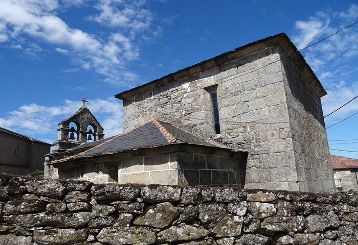Igrexa de Santa María de Manzalvos