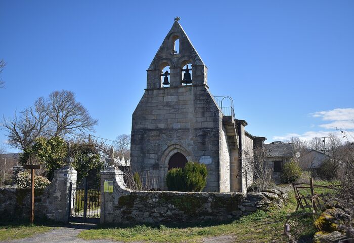 Igrexa de Santa María de Pinza