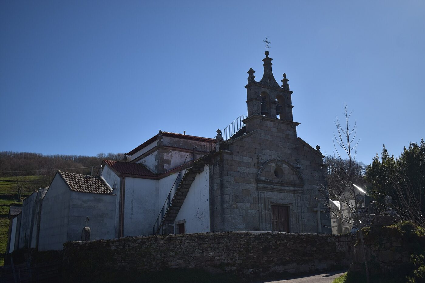 Igrexa de Santo Adrao de Solbeira en Viana do Bolo