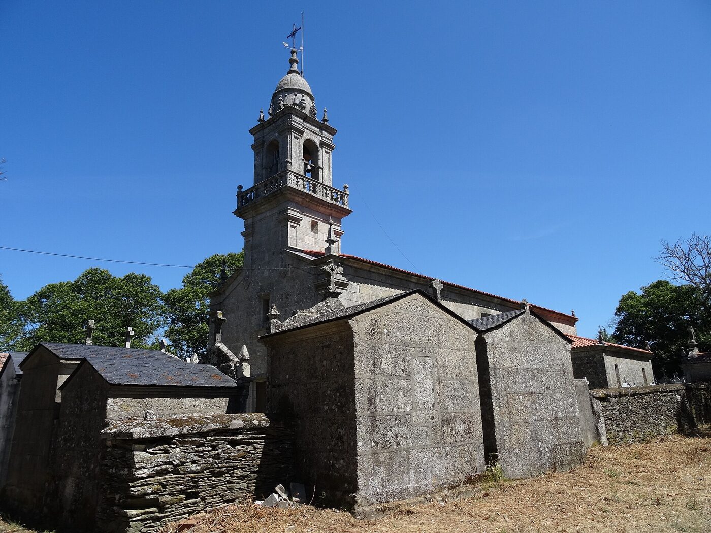 Igrexa de Santa María do Riós en O Riós