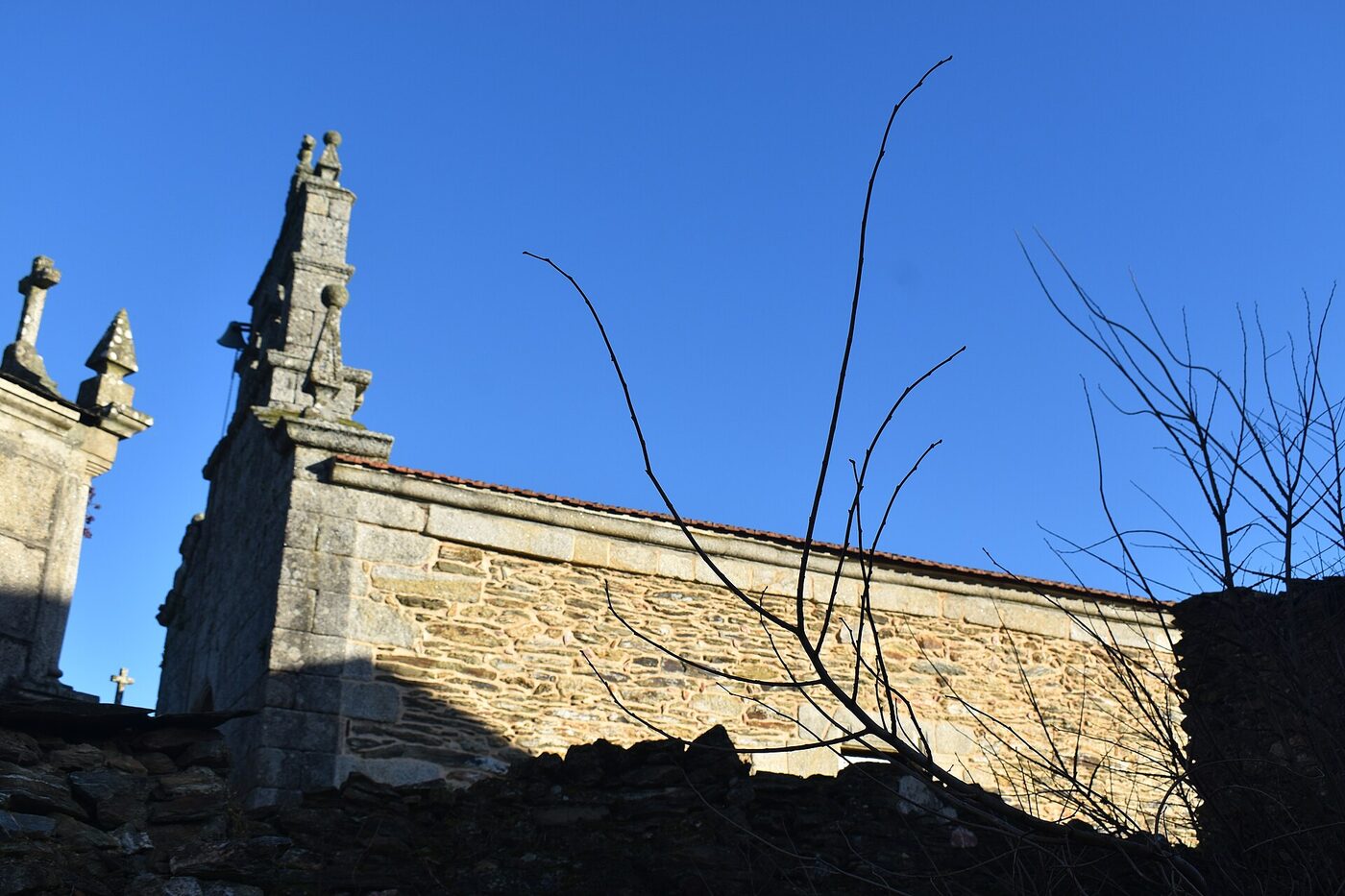 Igrexa de San Pedro de Rubiós en O Riós