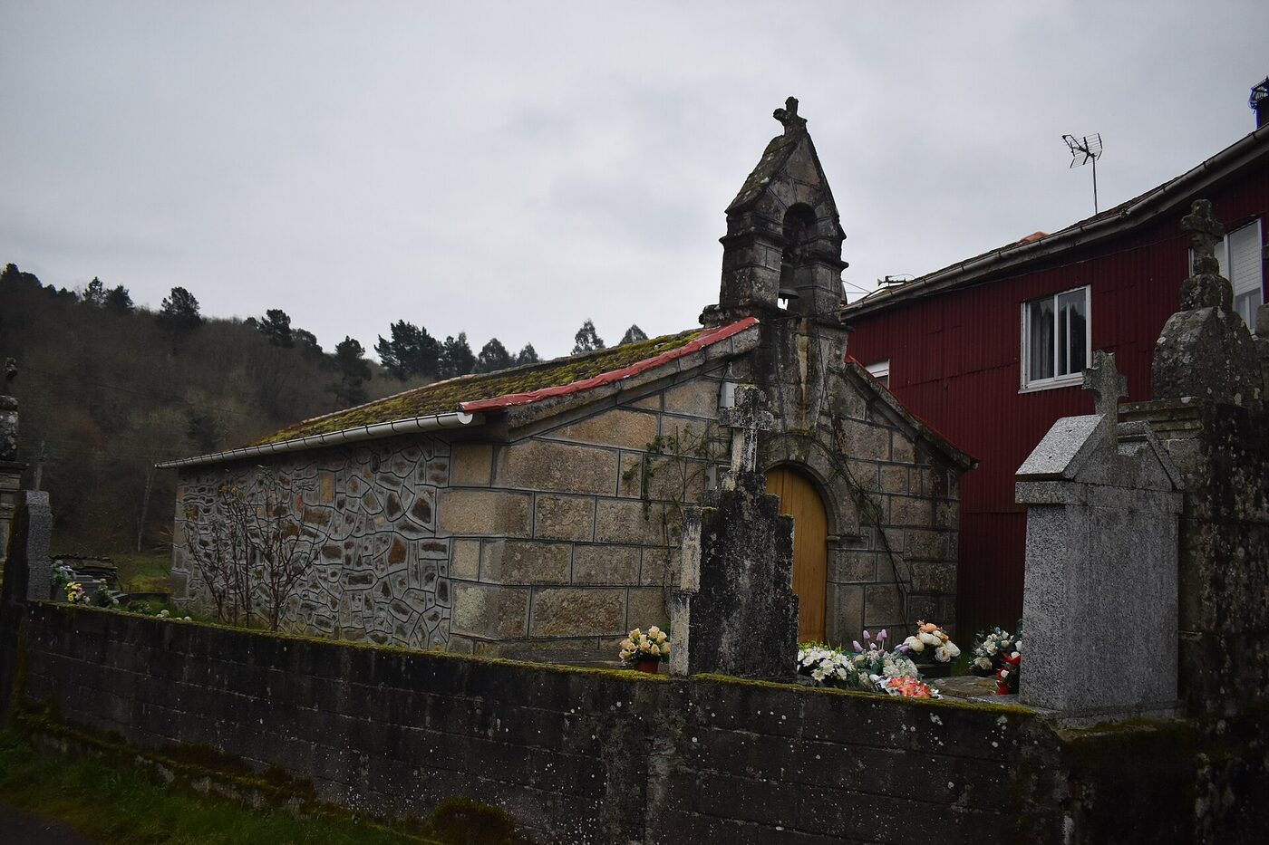 Capela de Santa María das Mercedes en Cualedro