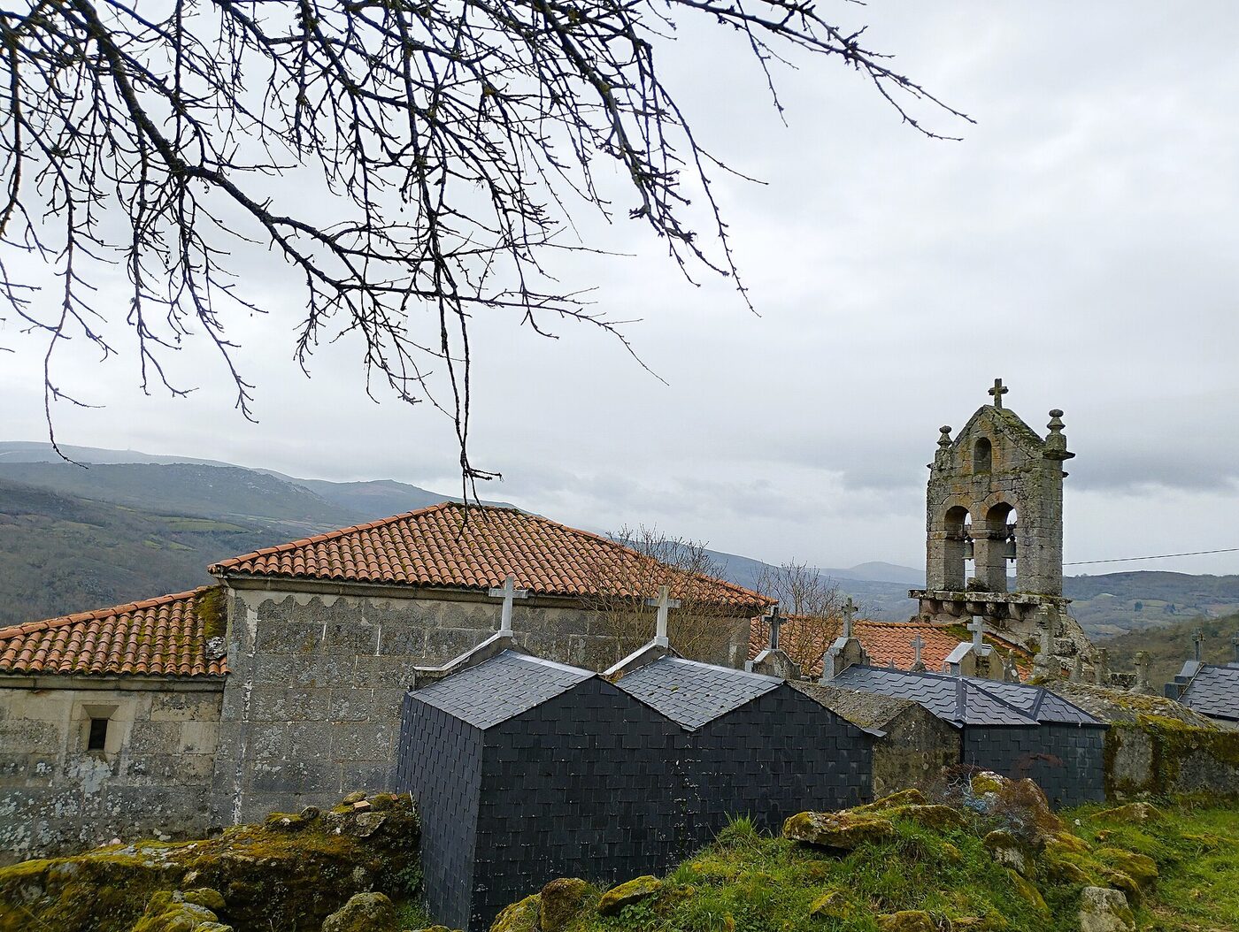 Igrexa de San Cristovo en Chandrexa de Queixa
