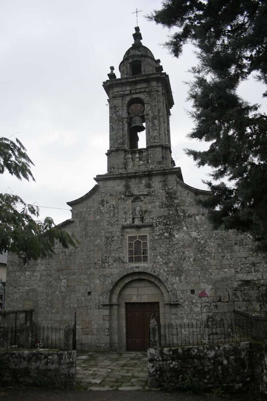 Igrexa de San Xoán de Río en O Campo