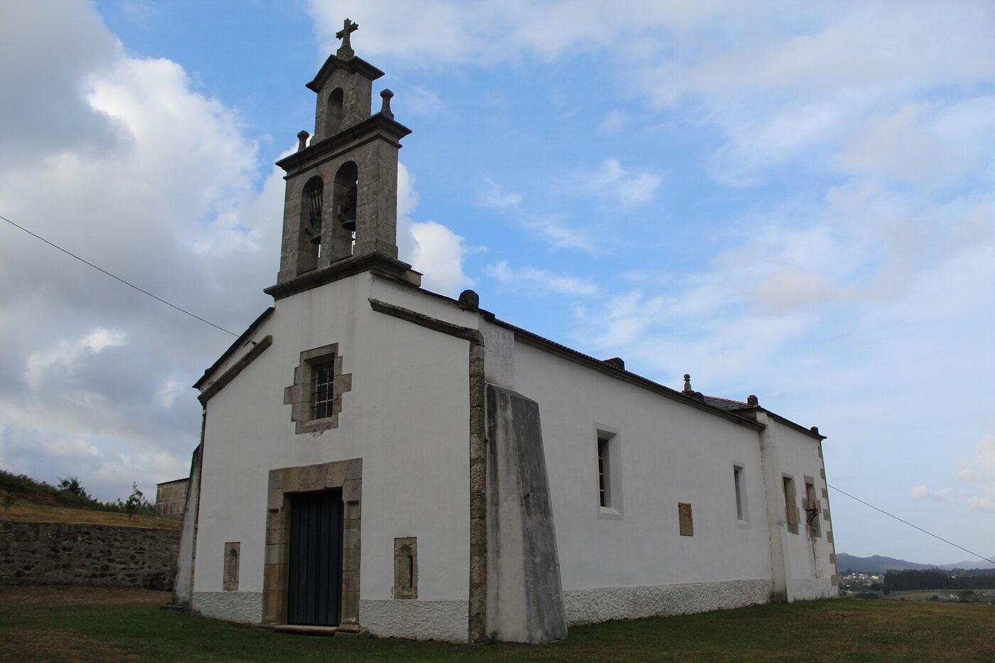 Igrexa de San Xiao de Recaré en Ferreira