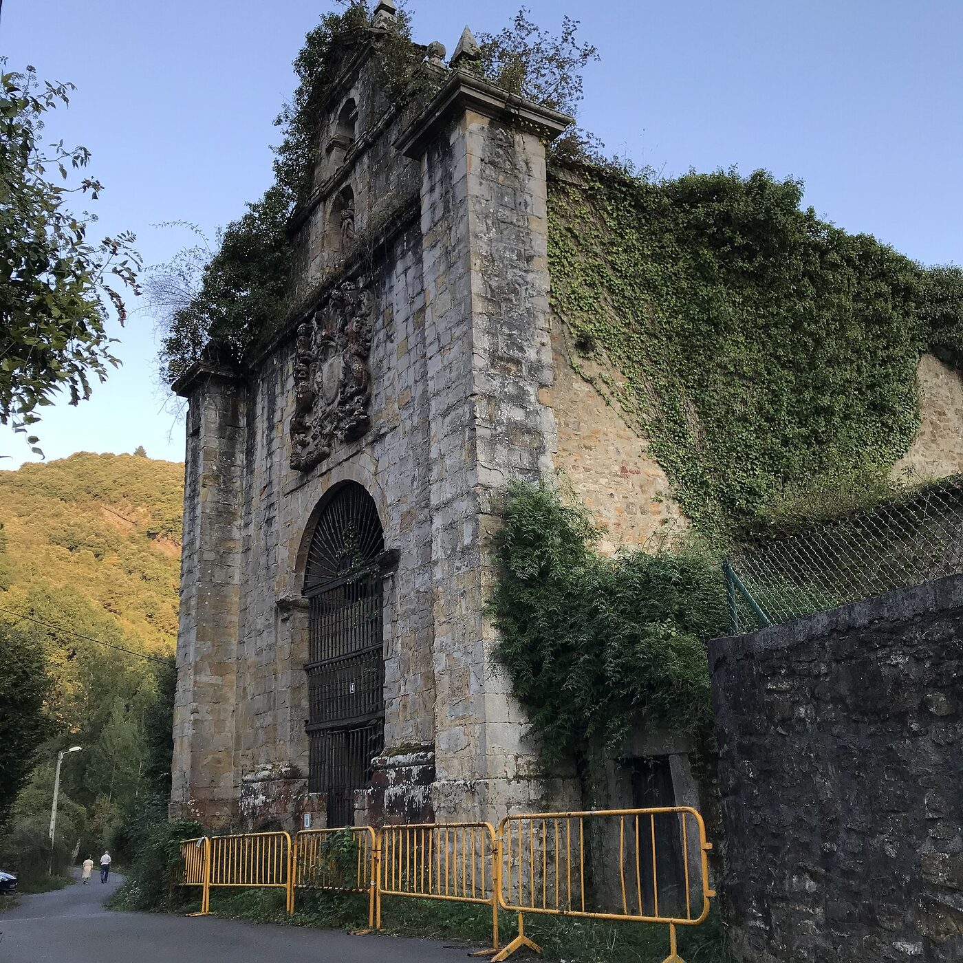 Paduako San Antonio baseliza en Zalla