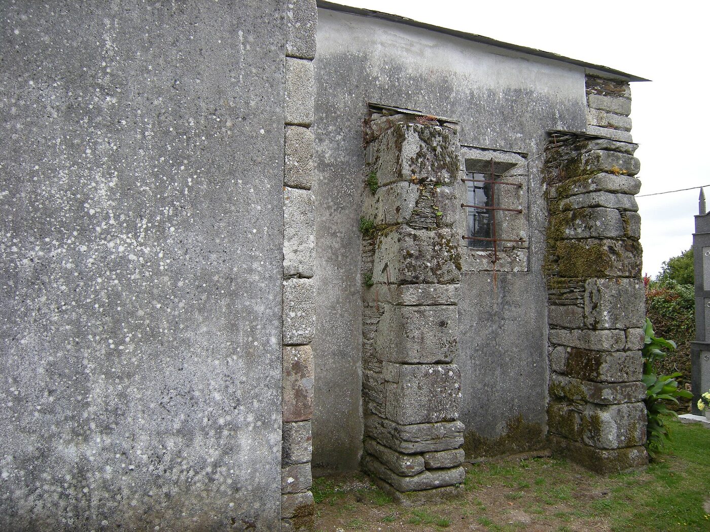 Igrexa de Santalla de Esperante en Lugo