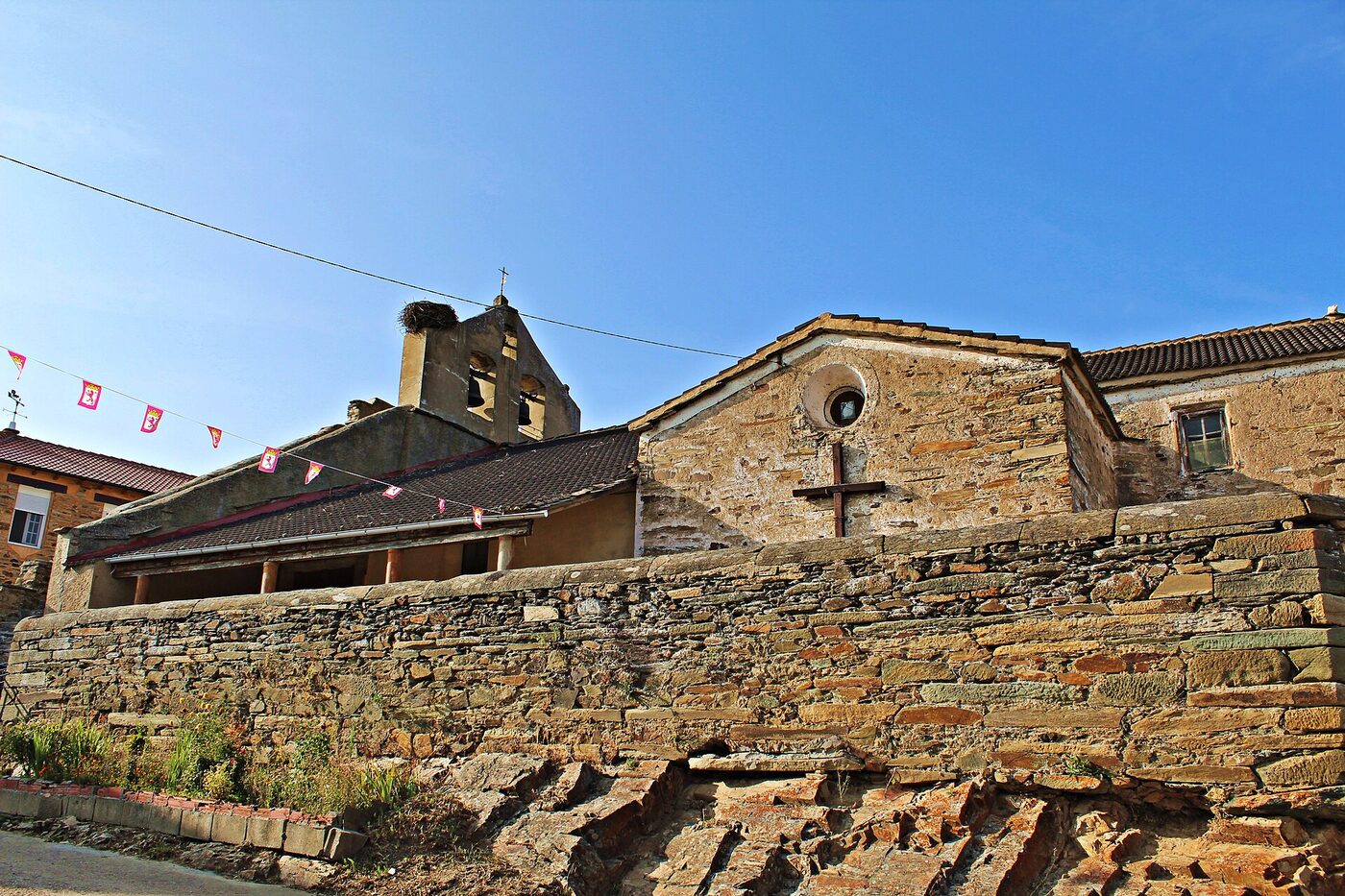 Iglesia de San Martín Obispo de Lucillo en Lucillo