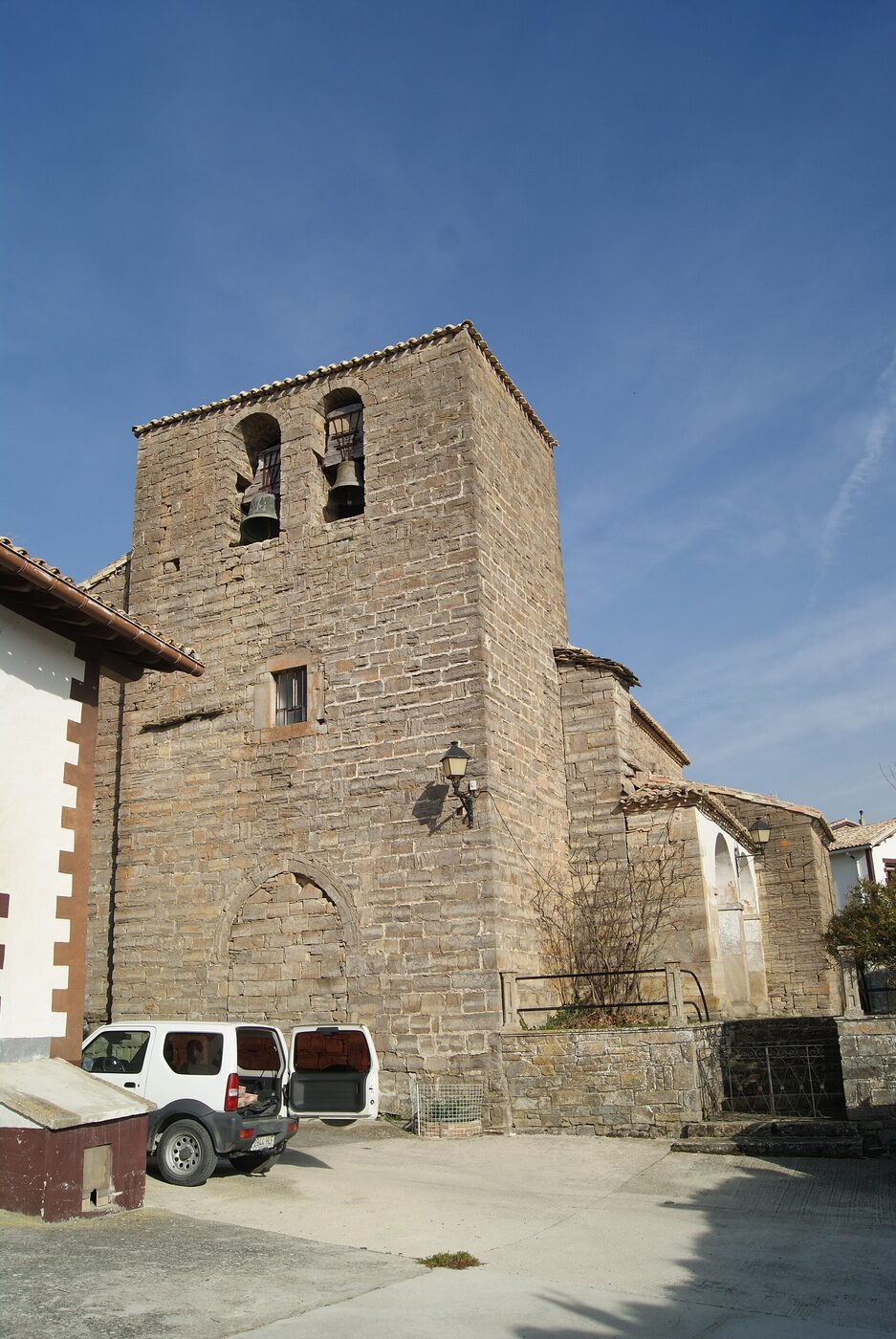 Iglesia de San Miguel en Urraúl Alto