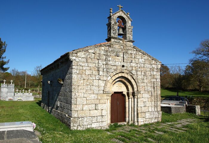 Igrexa de Santiago de Bidouredo