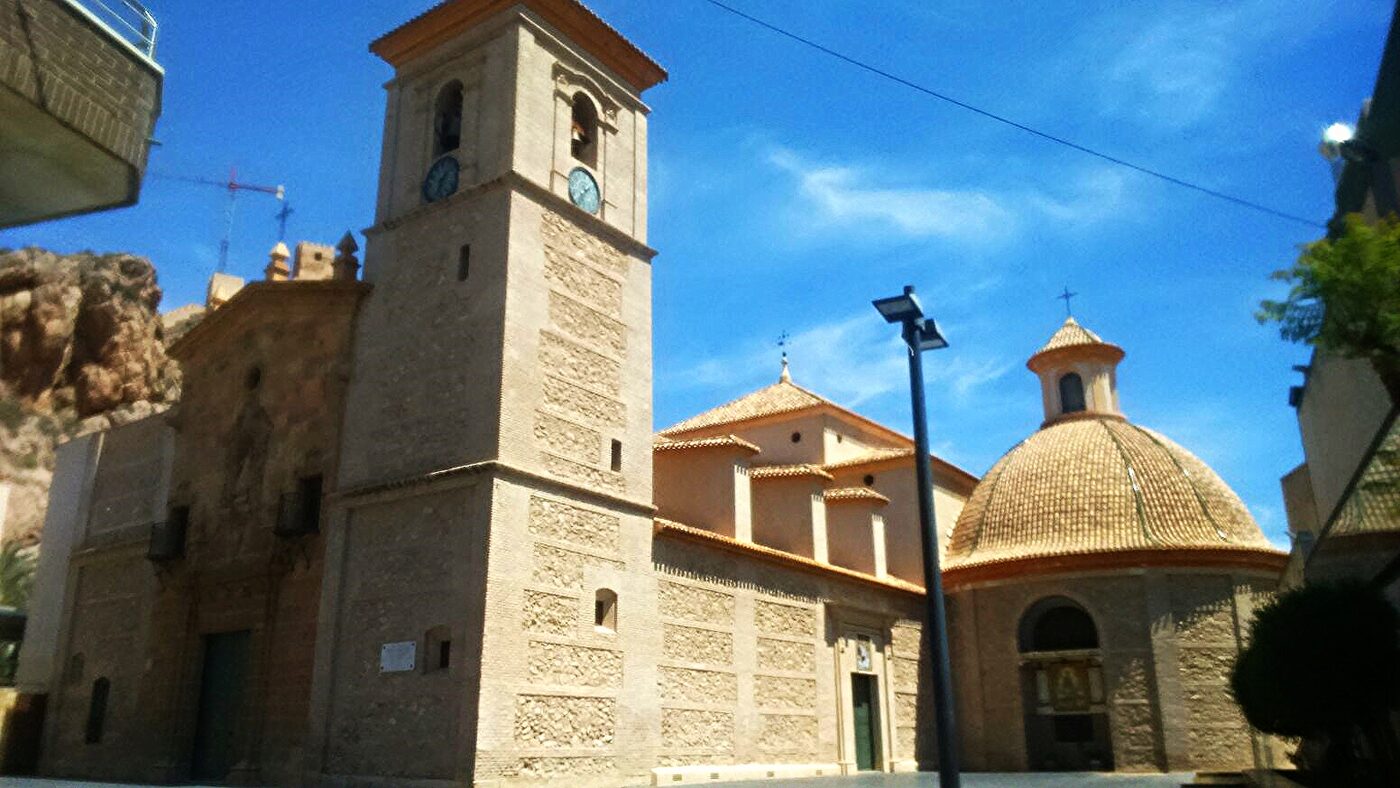 Iglesia de San Lázaro Obispo en Alhama de Murcia