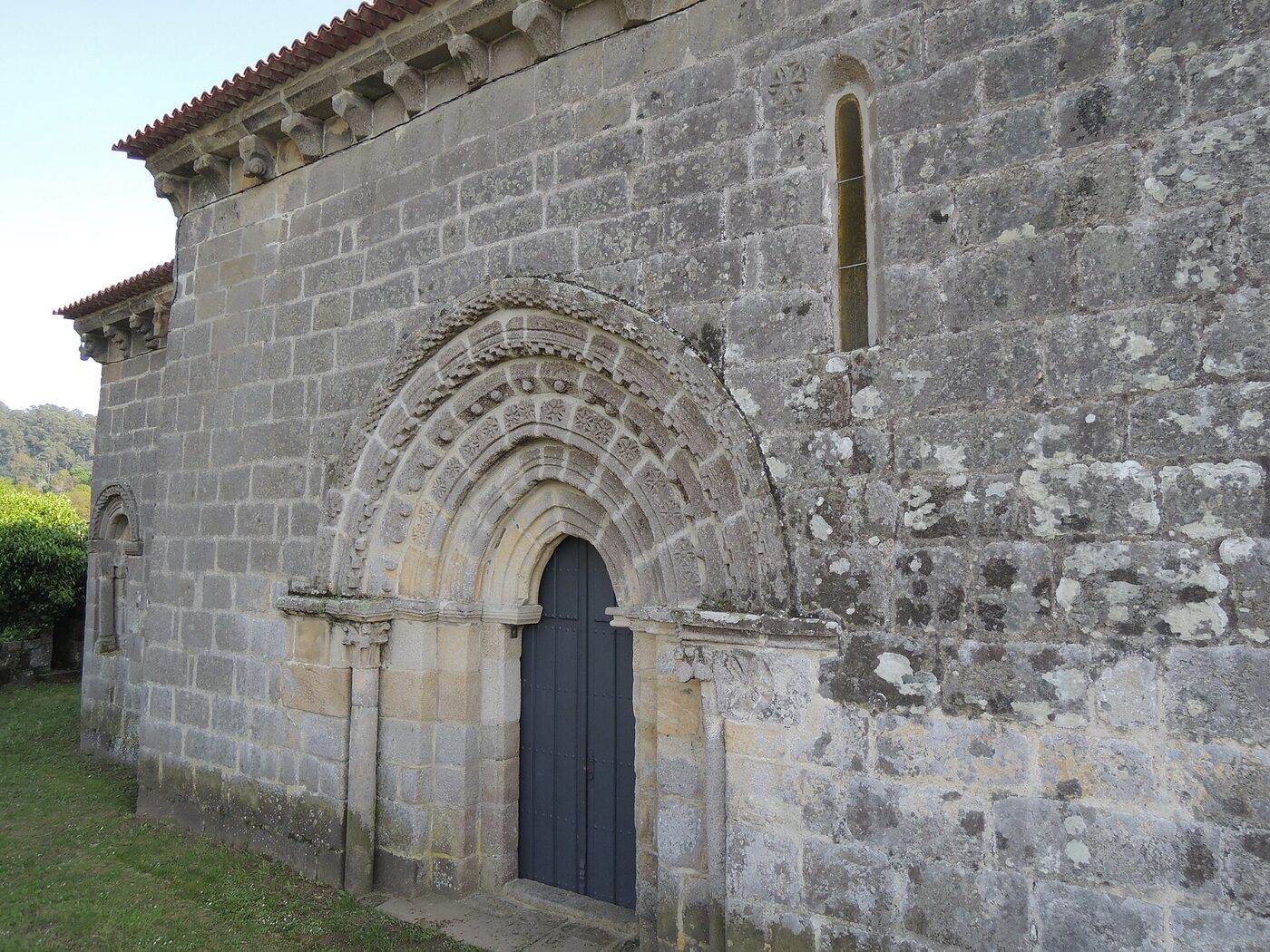 Igrexa de Santiago de Parada en Nigrán