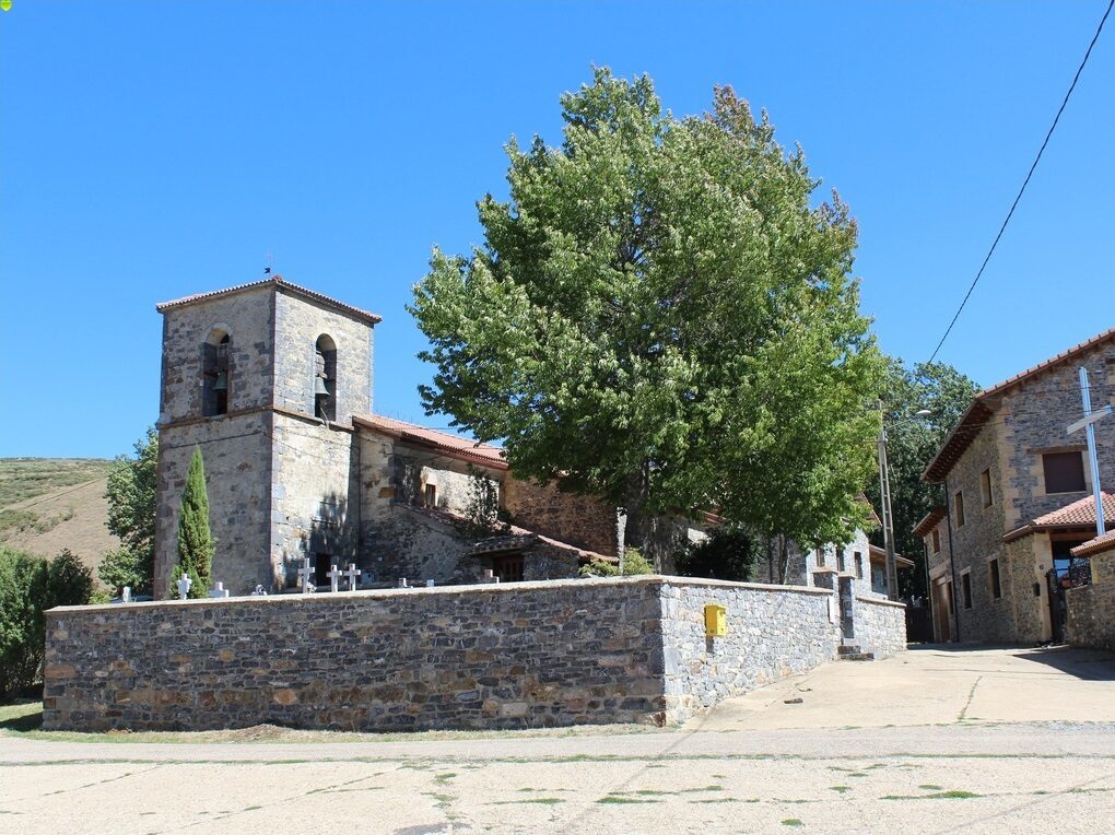 Iglesia de la Asunción de Nuestra Señora en Triollo