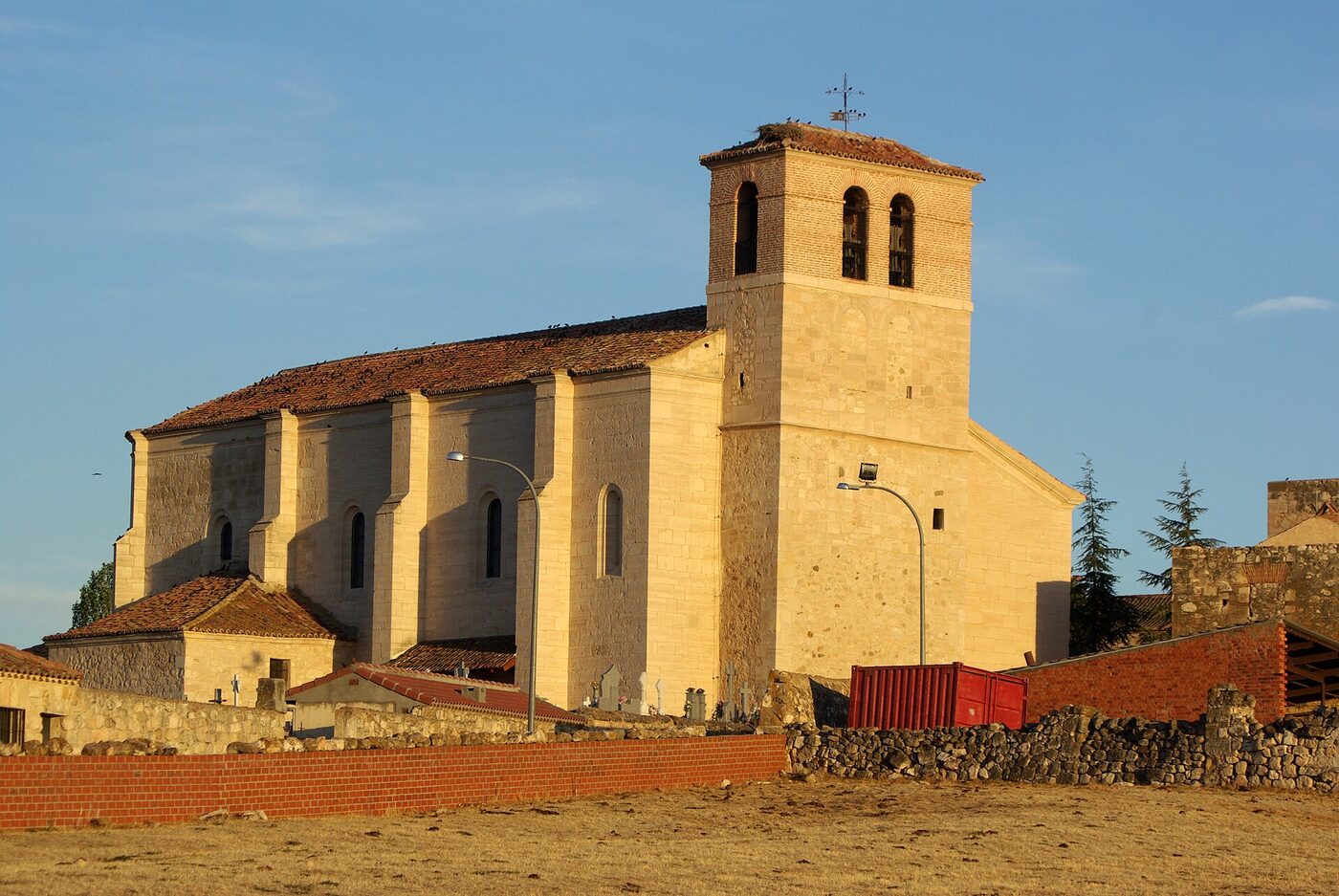Iglesia de Santo Tomás de Canterbury en Navas de San Antonio