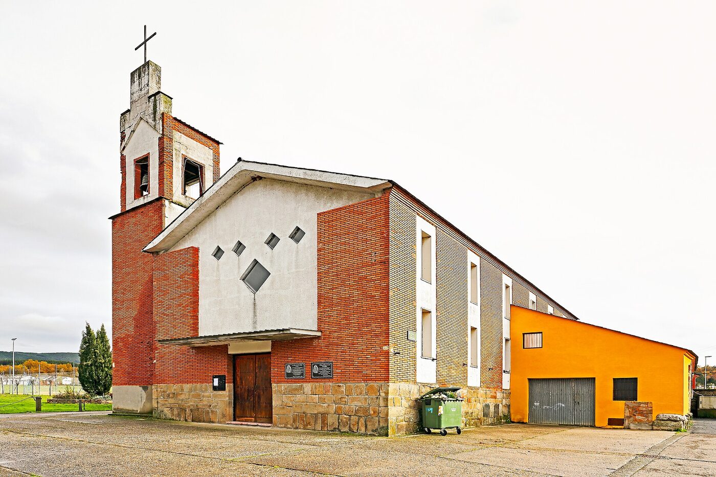Iglesia de Santa Cruz de Viñales en Bembibre