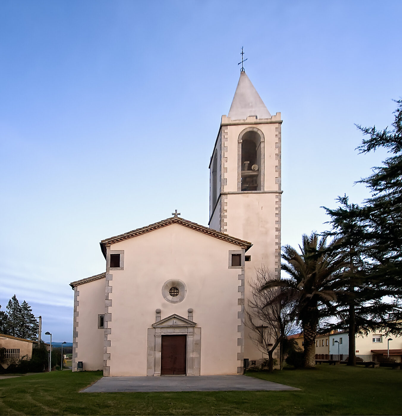 Església de Campllong en Campllong