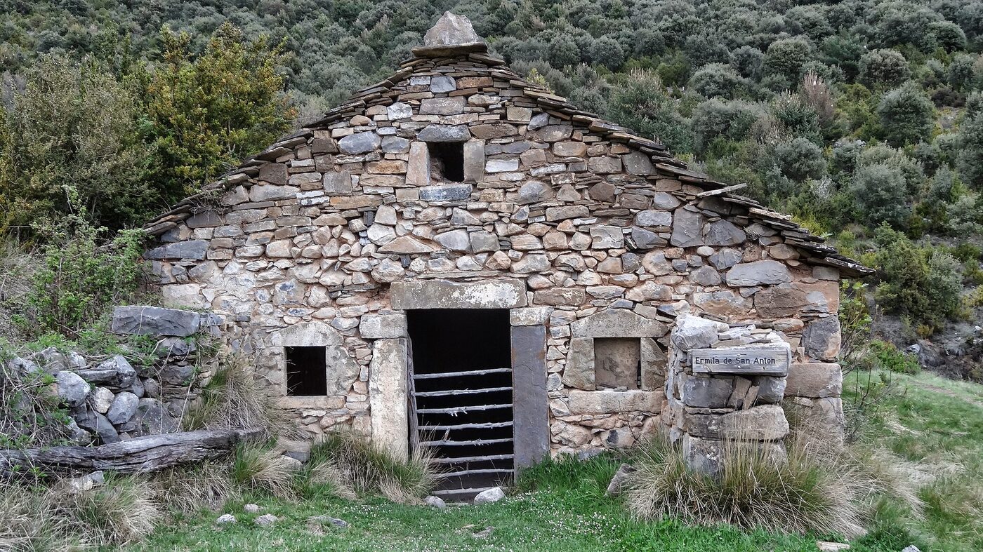 Ermita de San Antón en El Pueyo de Araguás
