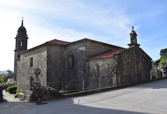 Igrexa de San Miguel de Valga