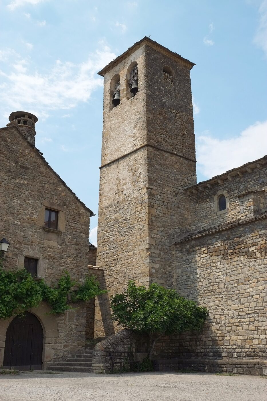 Iglesia de San Juan Bautista en Jaca