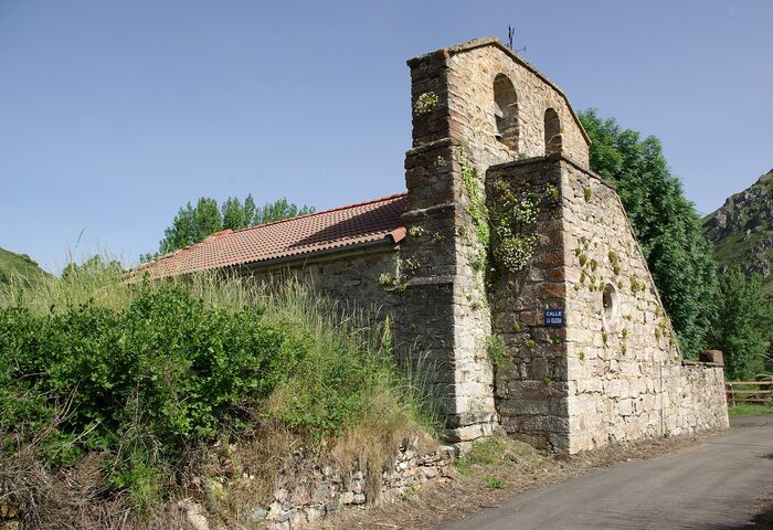 Iglesia de San Andrés de Villa Nueva de Pontedo