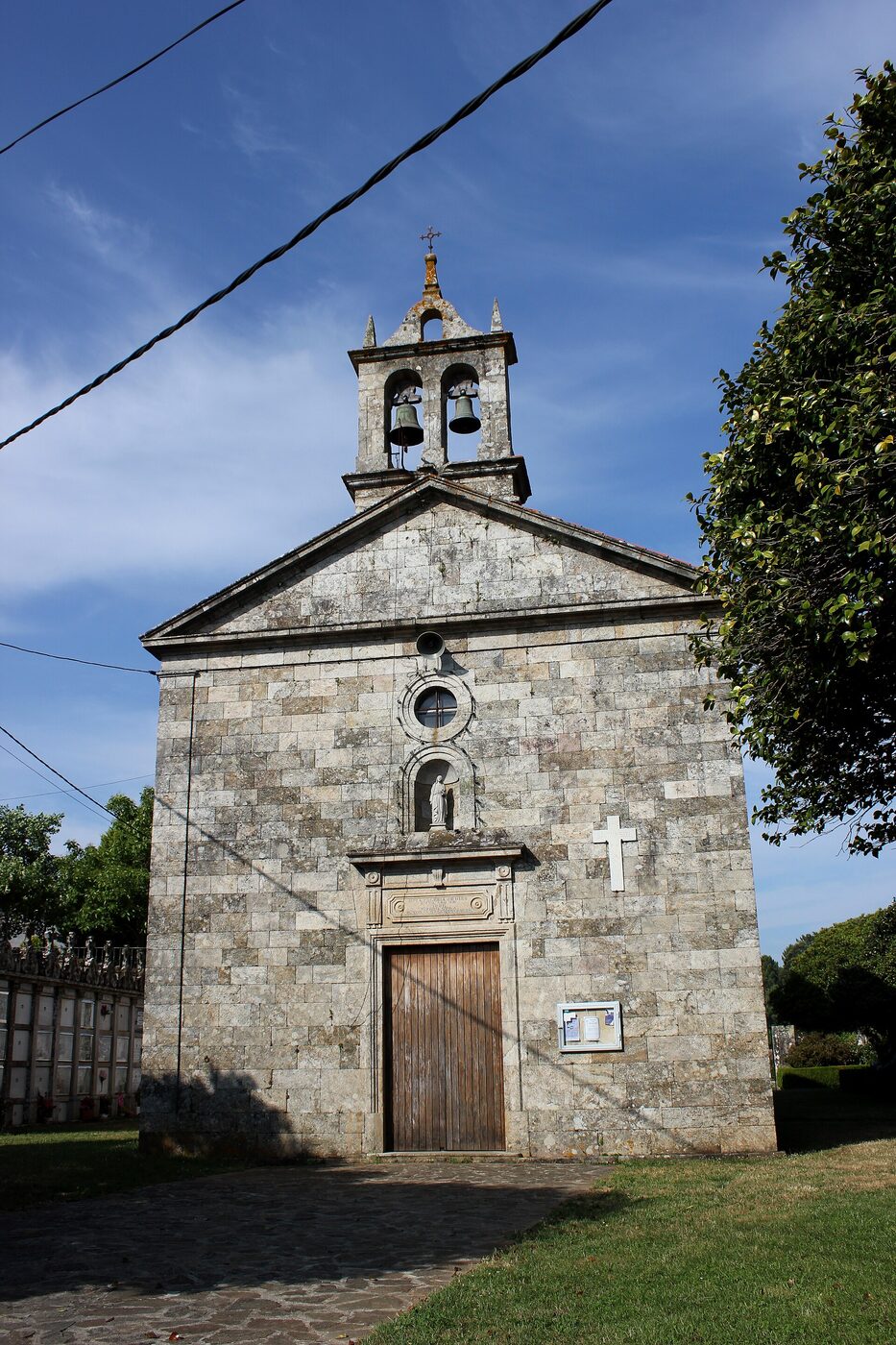 Igrexa de Santaia de Codeso en Boqueixón