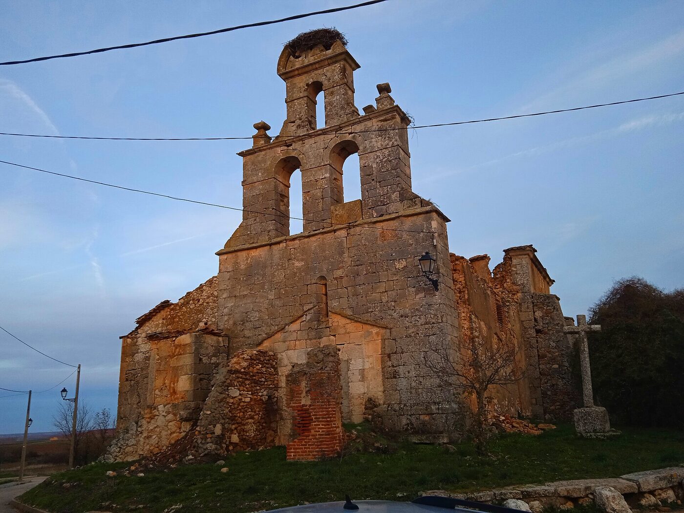 Iglesia de San Juan en Fresno de Cantespino
